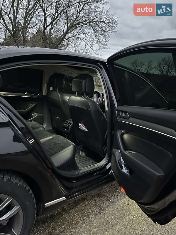 Седан Volkswagen Passat 2016 в Одесі фото 9 Седан Volkswagen Passat 2016 в Одесі