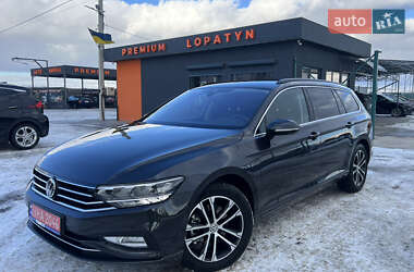 Универсал Volkswagen Passat 2019 в Лопатине
