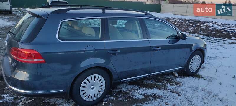 Volkswagen Passat 2011