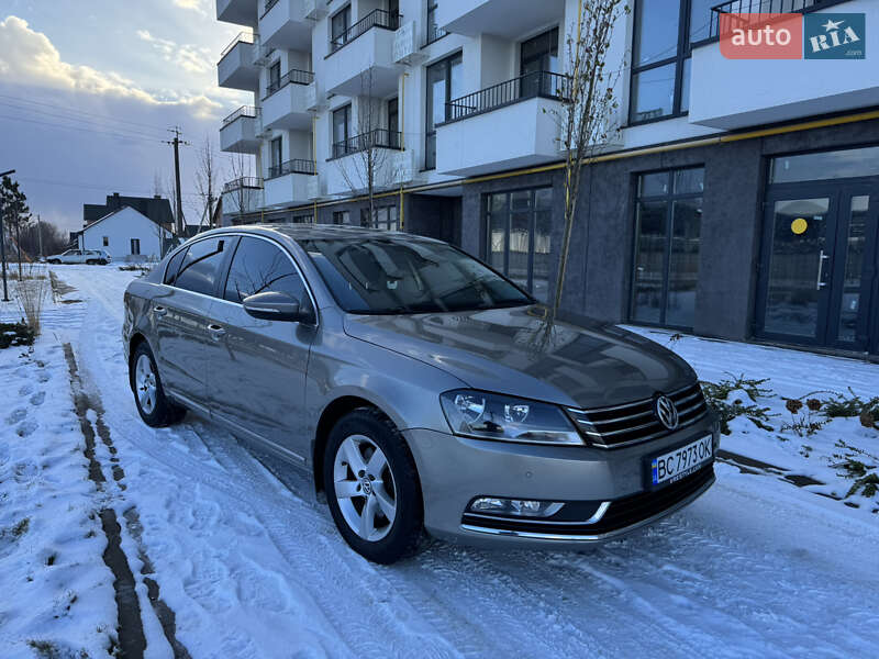 Volkswagen Passat 2012
