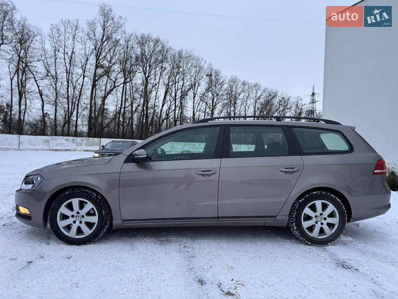 Універсал Volkswagen Passat 2011 в Луцьку фото 3 Універсал Volkswagen Passat 2011 в Луцьку