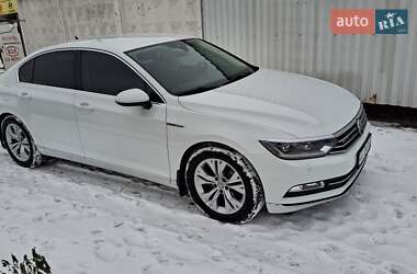 Седан Volkswagen Passat 2018 в Броварах