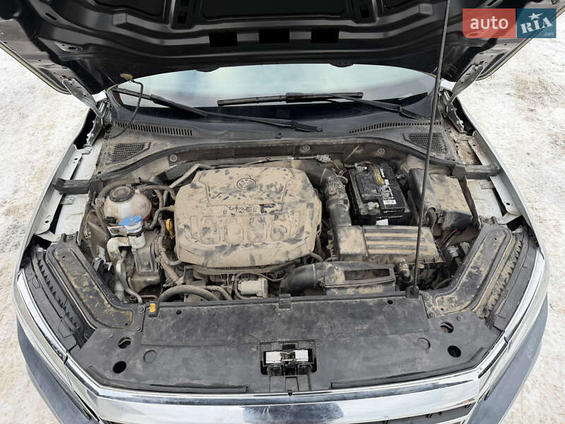 Седан Volkswagen Passat 2020 в Луцьку фото 38 Седан Volkswagen Passat 2020 в Луцьку