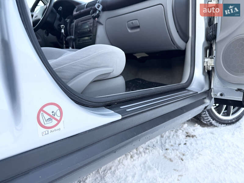 Універсал Volkswagen Passat 2003 в Тернополі