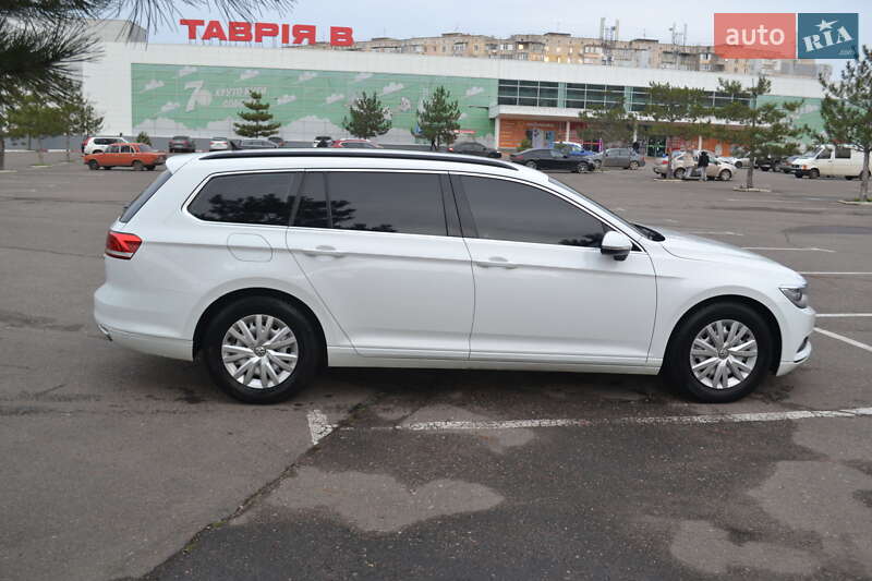 Универсал Volkswagen Passat 2016 в Николаеве