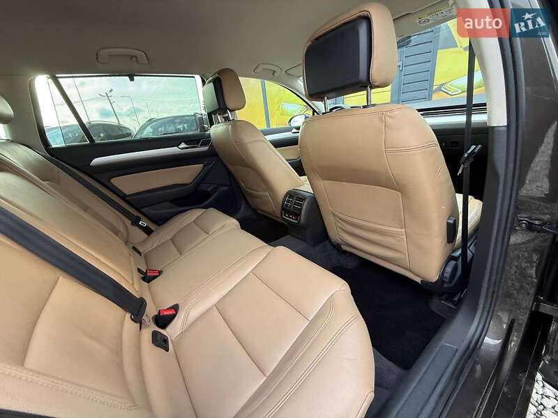 Универсал Volkswagen Passat 2015 в Стрые фото 35 Универсал Volkswagen Passat 2015 в Стрые