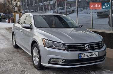 Седан Volkswagen Passat 2017 в Києві