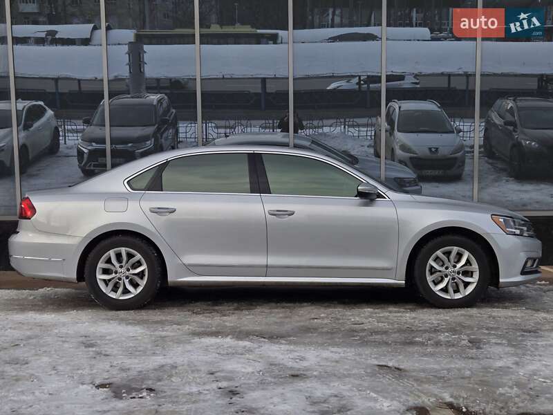 Седан Volkswagen Passat 2017 в Киеве фото 7 Седан Volkswagen Passat 2017 в Киеве