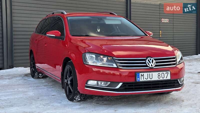 Універсал Volkswagen Passat 2013 в Радивиліві