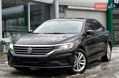 Седан Volkswagen Passat 2020 в Дніпрі