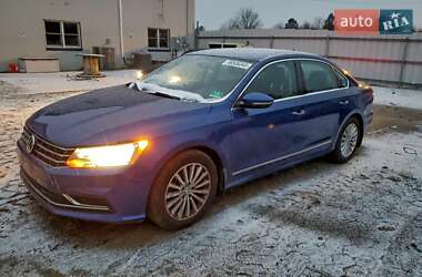 Седан Volkswagen Passat 2016 в Черкассах