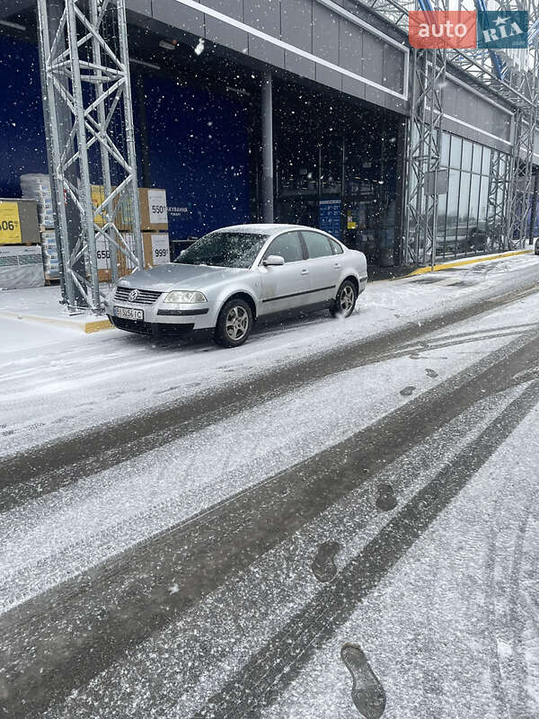 Седан Volkswagen Passat 2000 в Полтаве
