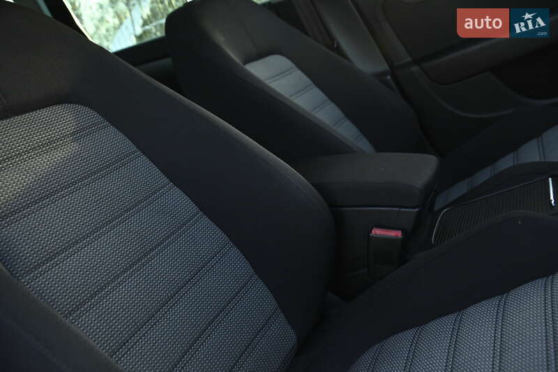 Универсал Volkswagen Passat 2012 в Бердичеве фото 38 Универсал Volkswagen Passat 2012 в Бердичеве