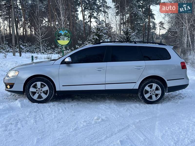 Універсал Volkswagen Passat 2006 в Сумах