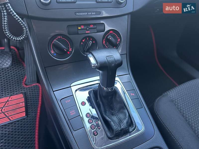 Універсал Volkswagen Passat 2006 в Сумах