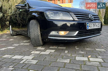 Седан Volkswagen Passat 2012 в Самборі