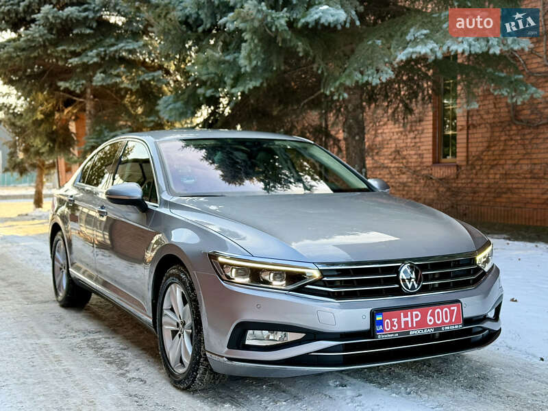 Седан Volkswagen Passat 2022 в Броварах фото 2 Седан Volkswagen Passat 2022 в Броварах