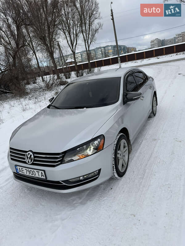 Volkswagen Passat 2011