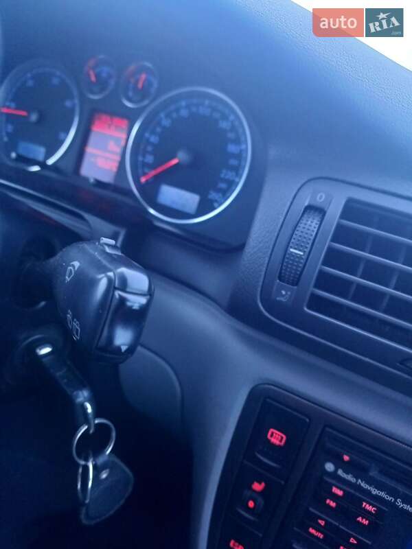 Універсал Volkswagen Passat 2004 в Решетилівці