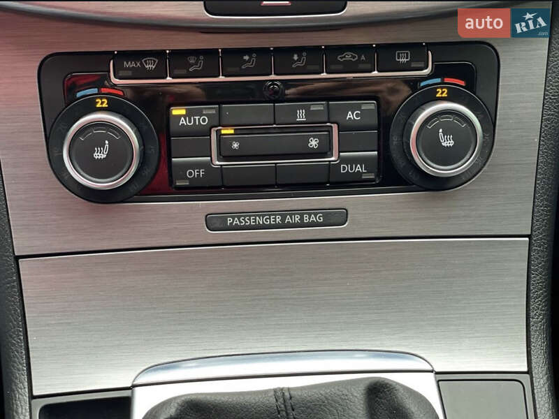 Универсал Volkswagen Passat 2011 в Кривом Роге