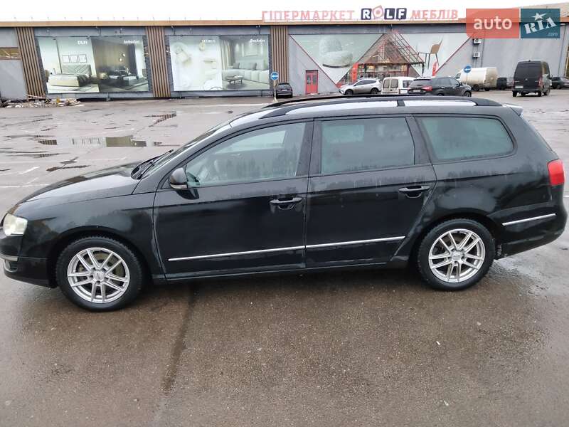 Універсал Volkswagen Passat 2006 в Житомирі