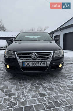 Седан Volkswagen Passat 2006 в Добросине