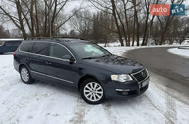 Універсал Volkswagen Passat 2006 в Хмельницькому