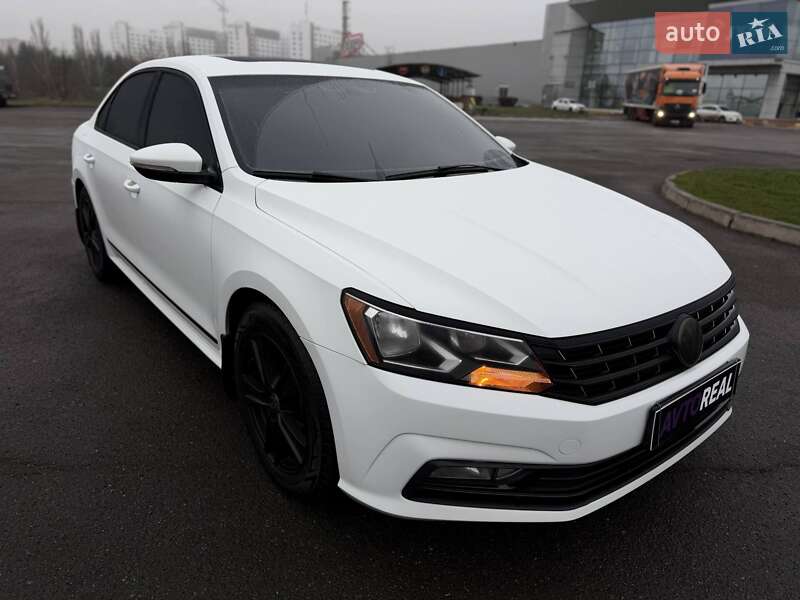 Седан Volkswagen Passat 2016 в Кривом Роге