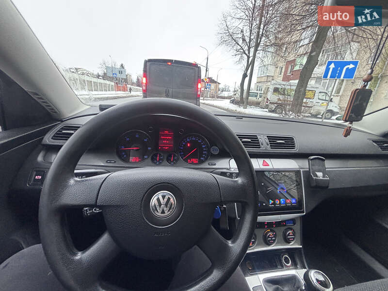 Універсал Volkswagen Passat 2007 в Луцьку
