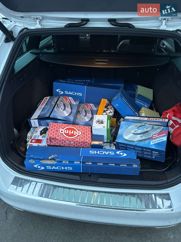 Универсал Volkswagen Passat 2018 в Ровно фото 73 Универсал Volkswagen Passat 2018 в Ровно