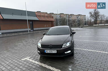 Седан Volkswagen Passat 2013 в Кривому Розі
