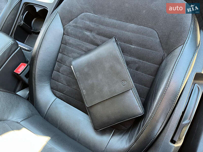 Универсал Volkswagen Passat 2013 в Самборе