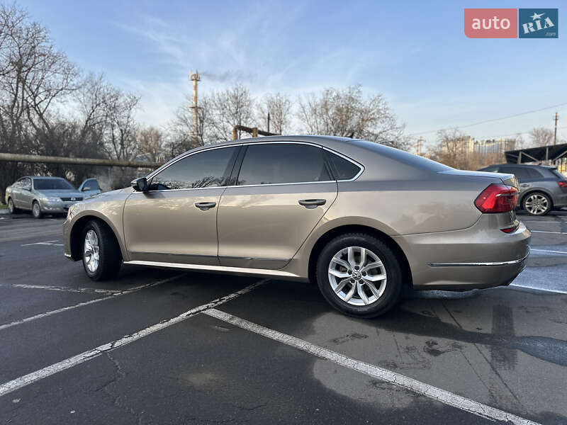 Седан Volkswagen Passat 2015 в Одессе фото 3 Седан Volkswagen Passat 2015 в Одессе