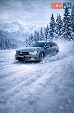 Универсал Volkswagen Passat 2014 в Житомире