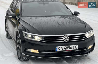Универсал Volkswagen Passat 2018 в Киеве