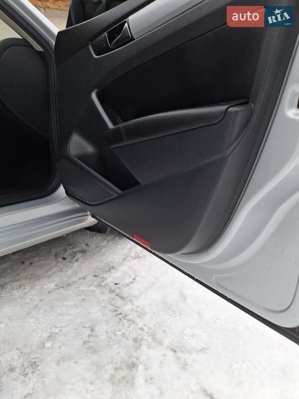 Седан Volkswagen Passat 2013 в Хмельницком фото 4 Седан Volkswagen Passat 2013 в Хмельницком