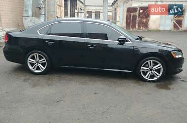 Седан Volkswagen Passat 2013 в Миколаєві