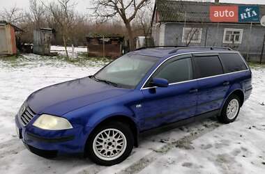 Універсал Volkswagen Passat 2001 в Києві