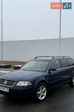 Універсал Volkswagen Passat 2002 в Миколаєві
