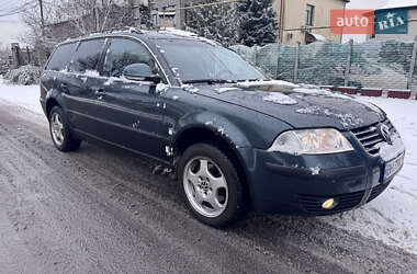 Универсал Volkswagen Passat 2004 в Одессе