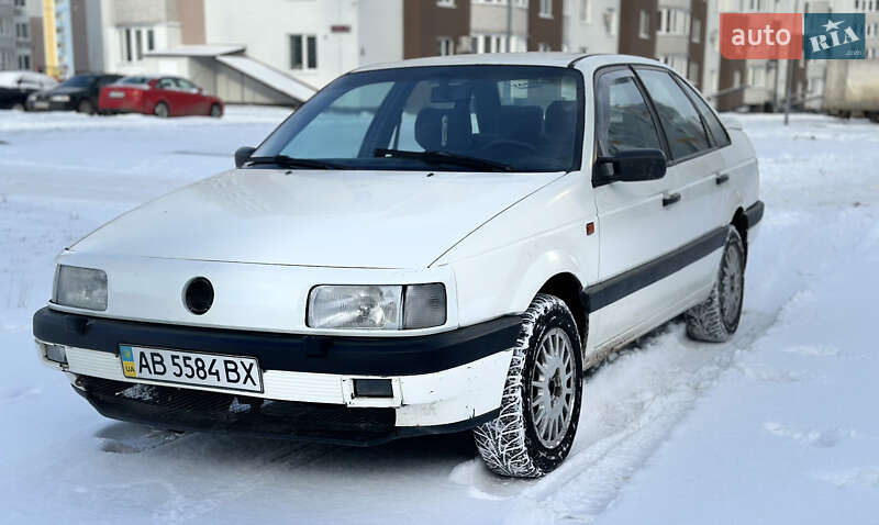 Volkswagen Passat 1992