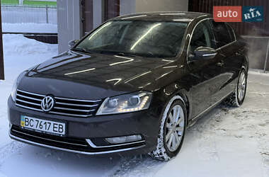 Седан Volkswagen Passat 2013 в Ходорове