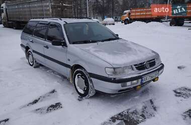 Универсал Volkswagen Passat 1996 в Харькове