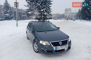 Універсал Volkswagen Passat 2009 в Рівному
