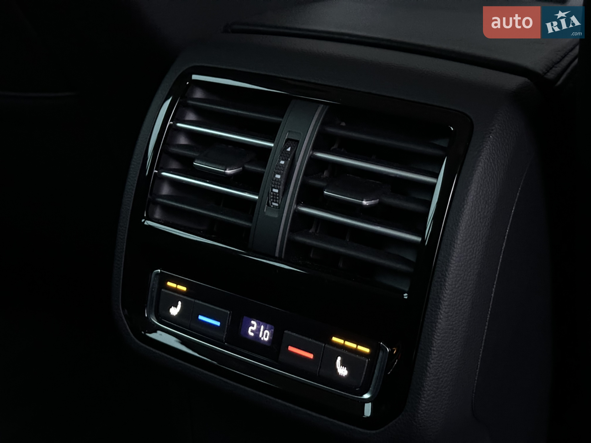 2018 Volkswagen Passat - мініатюра 43