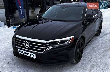 Седан Volkswagen Passat 2021 в Луцьку