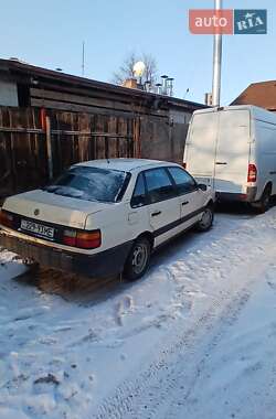 Седан Volkswagen Passat 1990 в Черкассах