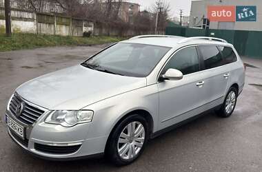 Універсал Volkswagen Passat 2010 в Вінниці