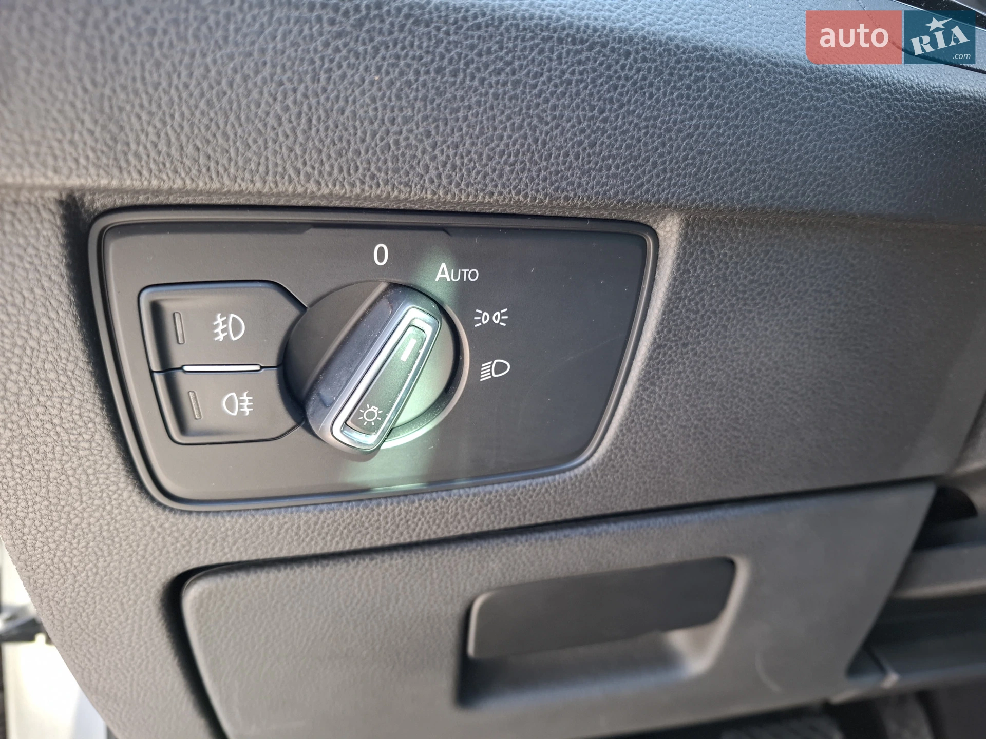 2019 Volkswagen Passat - мініатюра 19