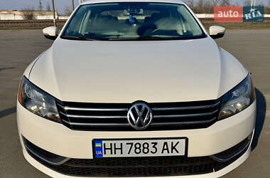 Седан Volkswagen Passat 2013 в Ізмаїлі